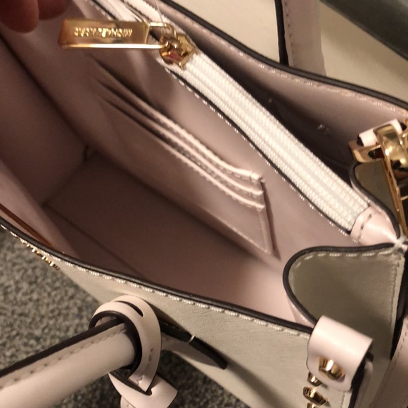 Michael Kors bag NWT - Picture 6 of 10